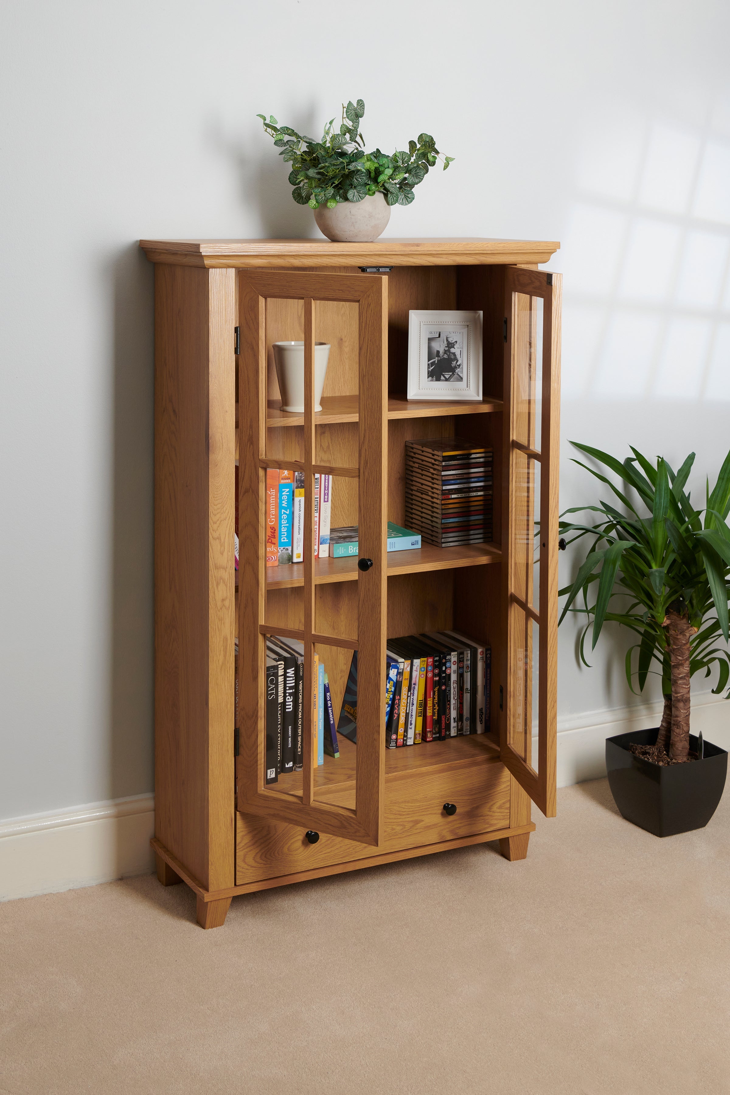 Display Media Cabinet - Oak - Hortibliss