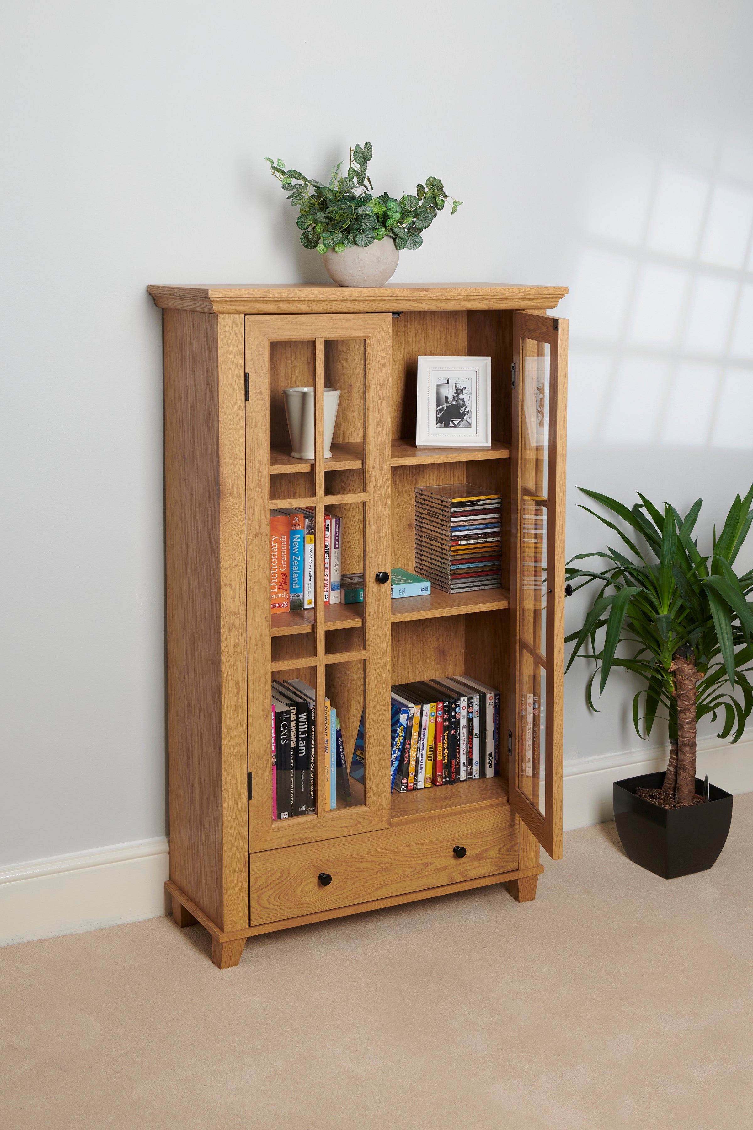 Display Media Cabinet - Oak - Hortibliss