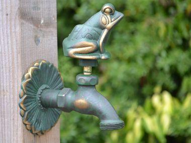 Frog Ornamental Verdigris Garden Tap - Hortibliss