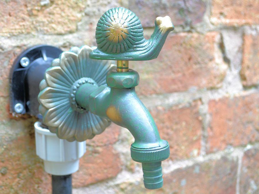 Snail Ornamental Verdigri Garden Tap - Hortibliss